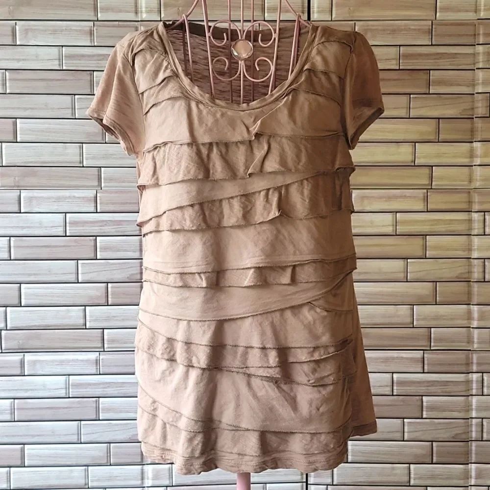 Ann Taylor summer top Size S